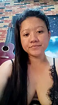 Snapshot of Urchanel chatting on 02/02/25, 02:59 Urchanel online show from 02/02/25, 02:59