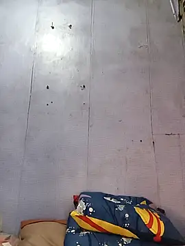 Snapshot of Urchanel chatting on 10/10/25, 11:59 Urchanel online show from 10/10/25, 11:59