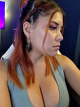 Snapshot of jnilu1227 chatting on 02/25/25, 06:42 jnilu1227 online show from 02/25/25, 06:42