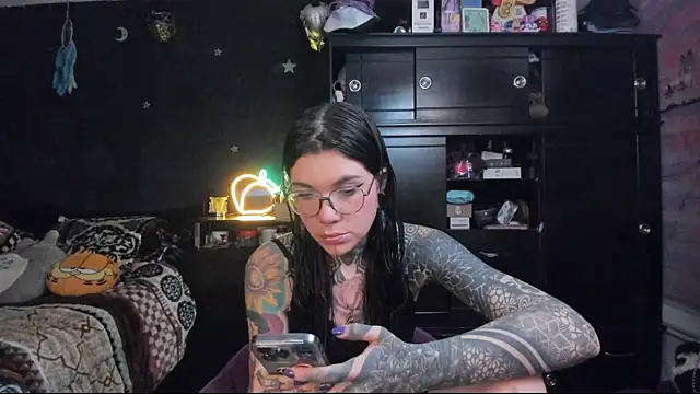 Lilmarieee online show from 01/10/25, 12:17