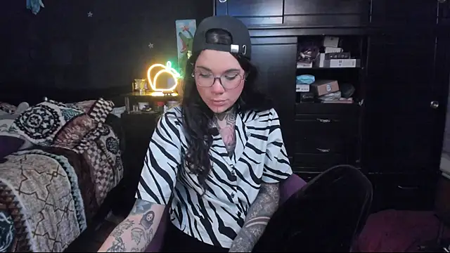Lilmarieee online show from 01/18/25, 09:55