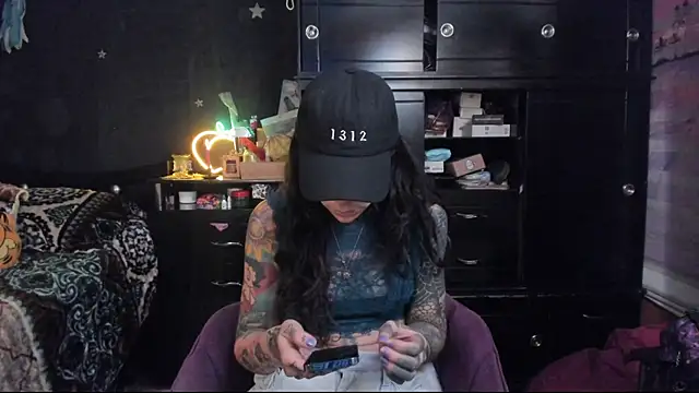 Lilmarieee online show from 01/25/25, 10:28