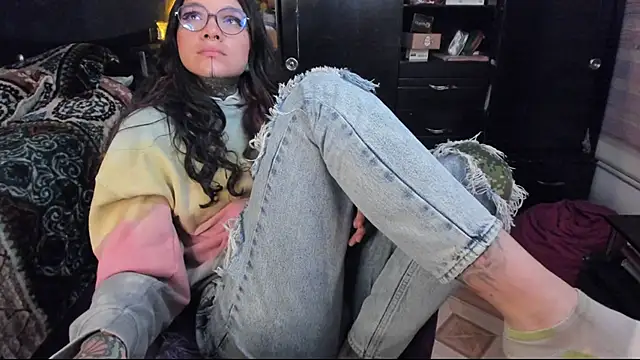 Lilmarieee online show from 02/19/25, 01:51