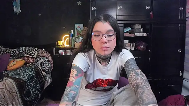 Lilmarieee online show from 03/05/25, 10:10