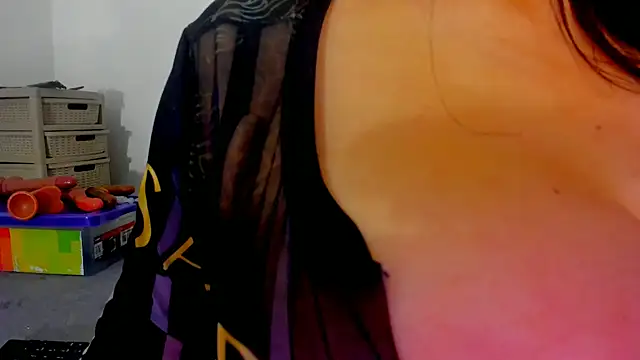 Snapshot of Conny_hot3 chatting on 09/14/25, 06:34 Conny hot3 online show from 09/14/25, 06:34