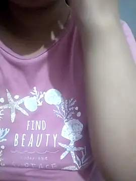 Snapshot of xxyourfantasyxx chatting on 09/10/25, 02:39 xxyourfantasyxx online show from 09/10/25, 02:39