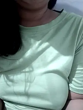 Snapshot of xxyourfantasyxx chatting on 09/18/25, 09:50 xxyourfantasyxx online show from 09/18/25, 09:50