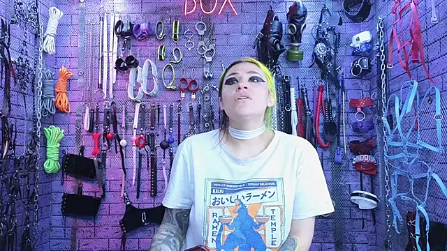 PANDORANEZZ online show from 02/20/25, 08:36