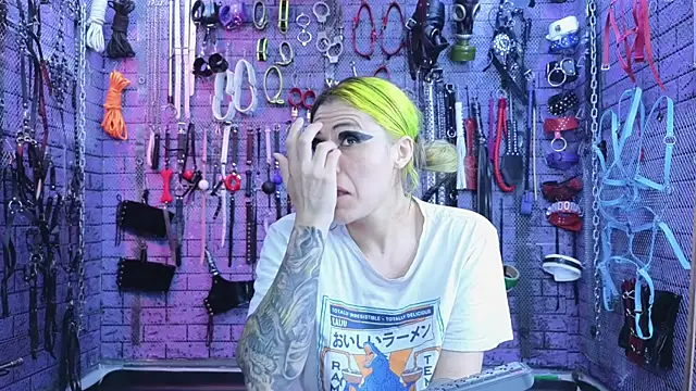 PANDORANEZZ online show from 02/25/25, 01:09