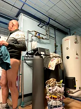 Relnnet online show from 10/06/25, 11:07