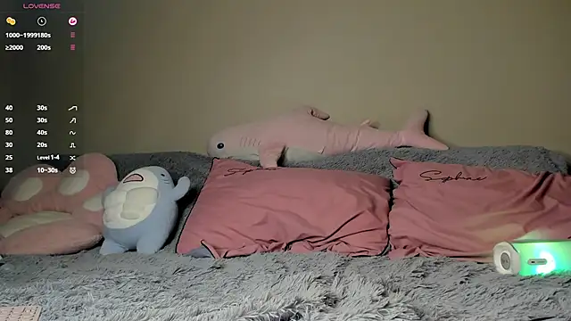 YaraAveiri online show from 12/15/24, 02:05