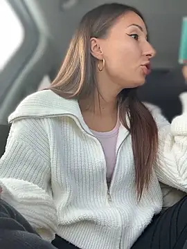 Snapshot of YOUR-KARINA chatting on 01/23/25, 06:49 YOUR-KARINA online show from 01/23/25, 06:49