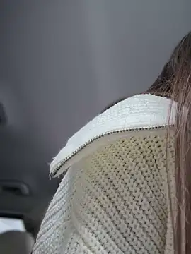 Snapshot of YOUR-KARINA chatting on 01/23/25, 10:22 YOUR-KARINA online show from 01/23/25, 10:22