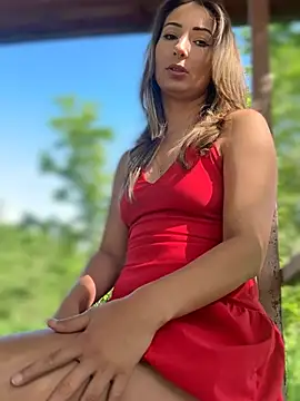 Snapshot of YOUR-KARINA chatting on 05/07/26, 03:34 YOUR-KARINA online show from 05/07/26, 03:34