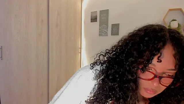 mariam hill online show from 03/04/26, 01:11