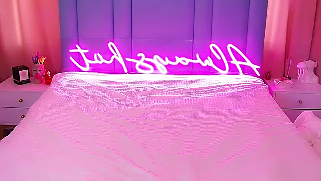 AllwaysHotJ online show from 01/12/25, 07:00