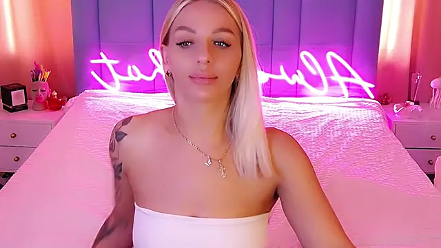 AllwaysHotJ online show from 02/23/25, 02:07