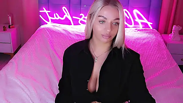 AllwaysHotJ online show from 10/26/25, 02:17