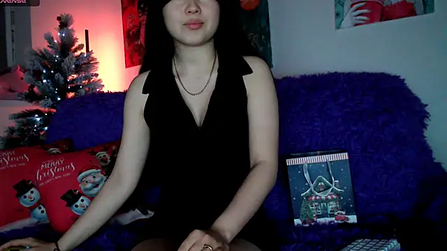 Lili asian online show from 12/31/24, 10:01