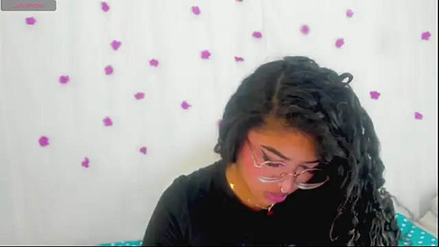 moana taylor online show from 09/30/25, 10:09