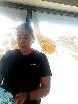 Snapshot of Gatubela212 chatting on 02/07/25, 12:06 Gatubela212 online show from 02/07/25, 12:06