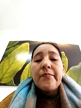 Snapshot of Gatubela212 chatting on 09/12/25, 03:12 Gatubela212 online show from 09/12/25, 03:12