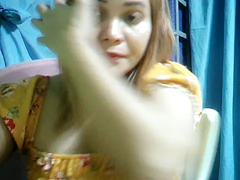 ashlylove25 online show from 06/12/26, 07:35
