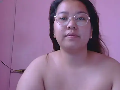 Snapshot of Boobsiemarie chatting on 05/20/26, 03:24 Boobsiemarie online show from 05/20/26, 03:24