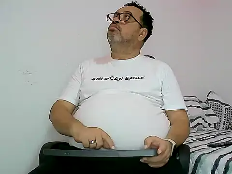 djtomxxx2777 online show from 03/21/25, 05:23