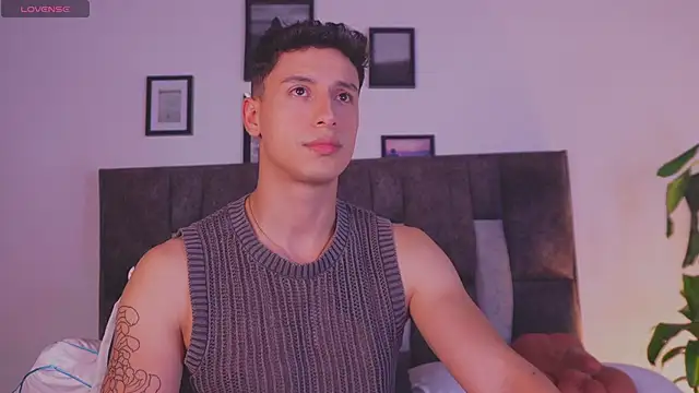 I Gabriel online show from 04/15/26, 05:14