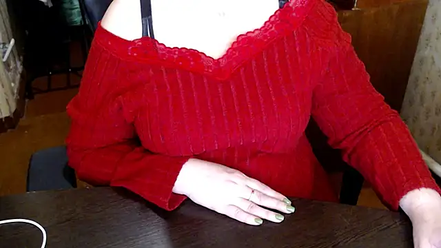 Snapshot of AlisaHot55 chatting on 05/05/26, 10:01 AlisaHot55 online show from 05/05/26, 10:01