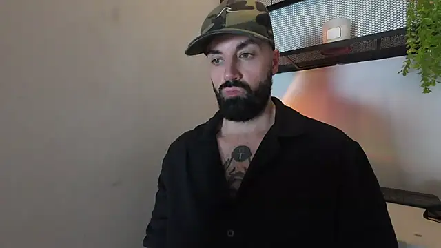 Snapshot of MattxFeet chatting on 03/20/25, 09:13 MattxFeet online show from 03/20/25, 09:13