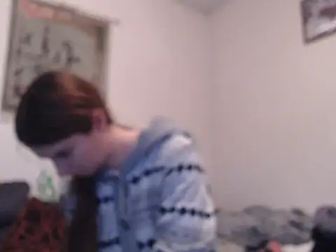 Snapshot of Geile-Luna chatting on 12/03/25, 07:12 Geile-Luna online show from 12/03/25, 07:12