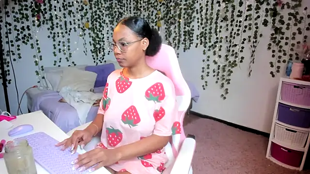 violeta milleer online show from 09/20/25, 03:13