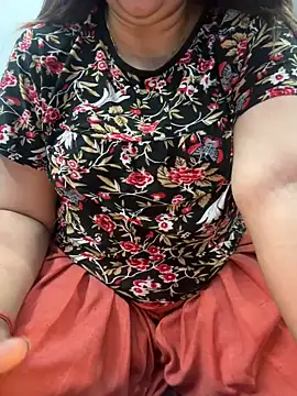 Preet Kaur 69 online show from 01/22/25, 07:34