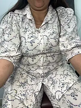 Preet Kaur 69 online show from 02/19/25, 06:10