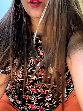 Preet Kaur 69 online show from 10/22/25, 04:29