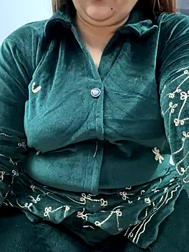 Preet Kaur 69 online show from 11/16/25, 10:21