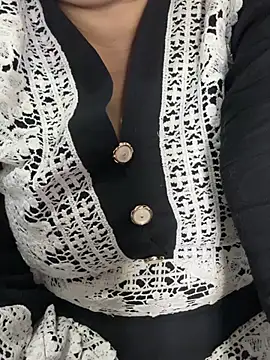 Preet Kaur 69 online show from 04/04/26, 06:49