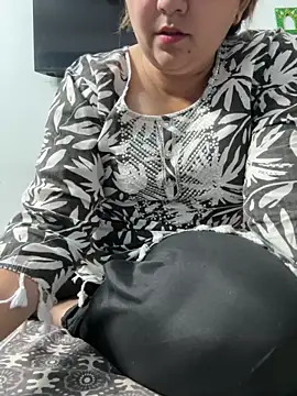Snapshot of Preet_Kaur_69 chatting on 05/10/26, 08:30 Preet Kaur 69 online show from 05/10/26, 08:30