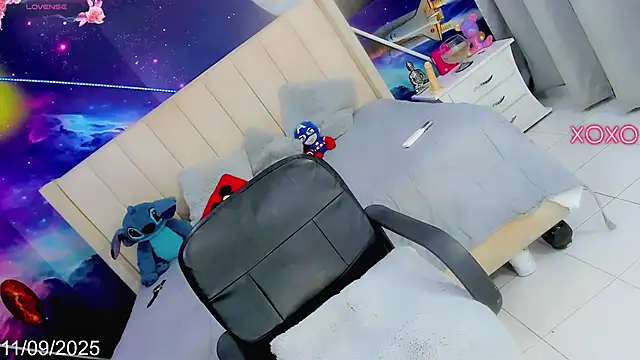 Nella Dolls online show from 09/12/25, 04:56