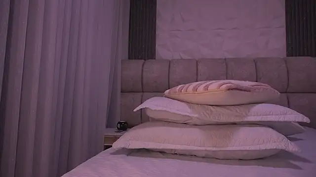 katy rioss online show from 04/15/26, 12:01