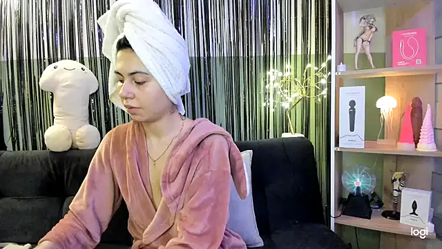 lilly sweett online show from 03/31/26, 12:34