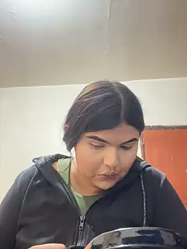 Lia sexx online show from 12/15/25, 07:18