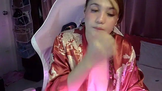 yourbabe Brielle online show from 12/18/25, 06:58