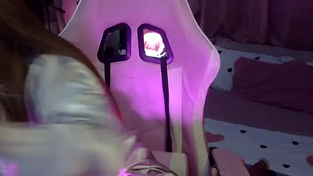 yourbabe Brielle online show from 01/10/26, 05:37