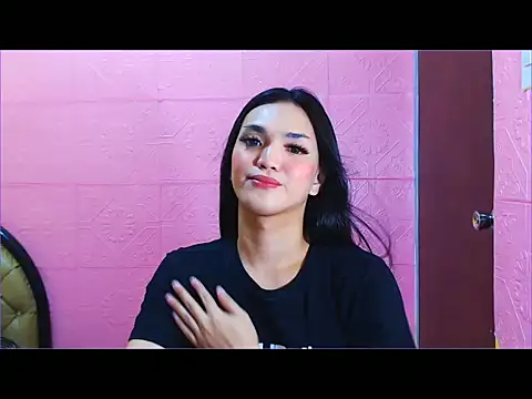 WONDERWOMAN2023 online show from 09/22/25, 11:29