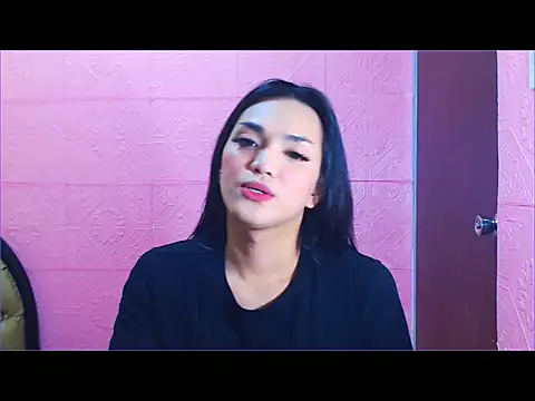 WONDERWOMAN2023 online show from 10/10/25, 01:04