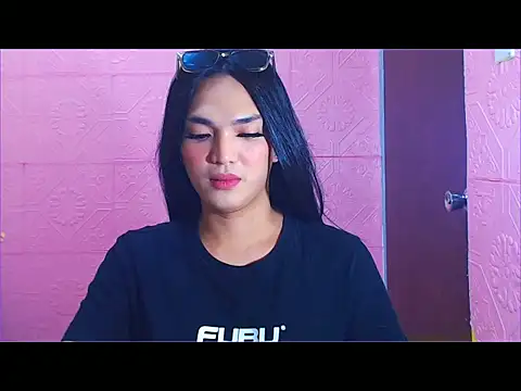 WONDERWOMAN2023 online show from 11/13/25, 09:08