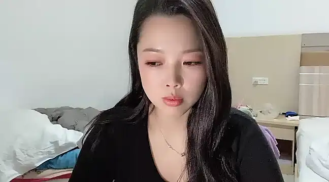 Snapshot of kk_lele chatting on 01/14/25, 03:43 kk lele online show from 01/14/25, 03:43